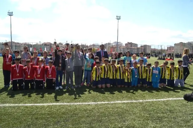 23 Nisan, Kapaklı'da Coşkuyla Kutlandı