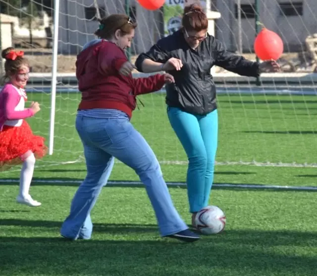Çanakkale Dardanelspor Çocuklarla Kucaklaştı