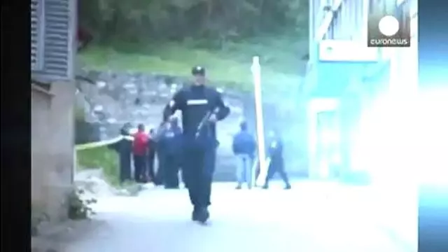 Bosna Hersek�te Polis Karakoluna Saldırı Haberler