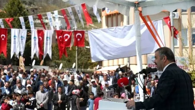 Bünyan ve Sarıoğlan'da Yatırım Coşkusu Bünyan ve Sarıoğlan'da Yatırım Coşkusu