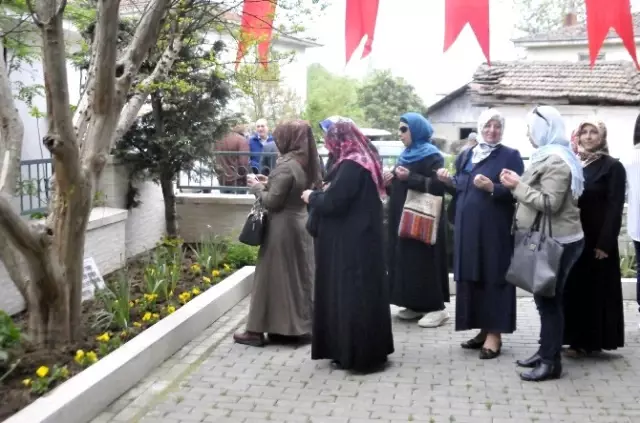 Soykırım Yalanına Yalova'dan Tokat Gibi Cevap Soykırım Yalanına Yalova'dan Tokat Gibi Cevap