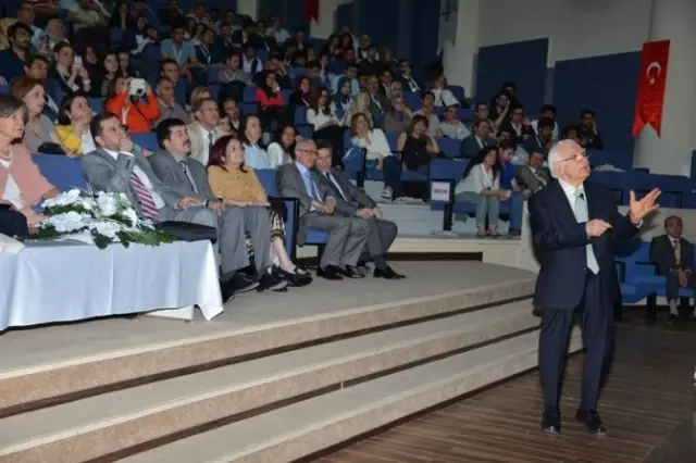 Selçuk, 13. Ulusal Sinirbilim Kongresi'ne Ev Sahipliği Yaptı Selçuk, 13. Ulusal Sinirbilim Kongresi'ne Ev Sahipliği Yaptı