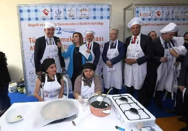 AB Bakanı Bozkır'dan Altın Tencere Ödülü