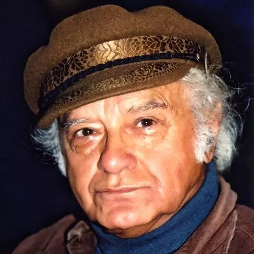 Şairler Attila İlhan Anısına Yarışıyor Şairler Attila İlhan Anısına Yarışıyor
