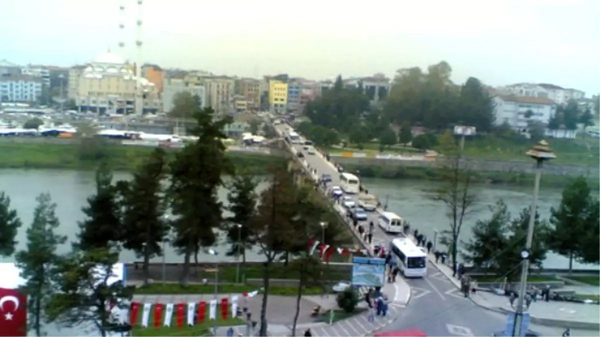 carsamba da patlama sesi ve sallanti duyuldu haberler