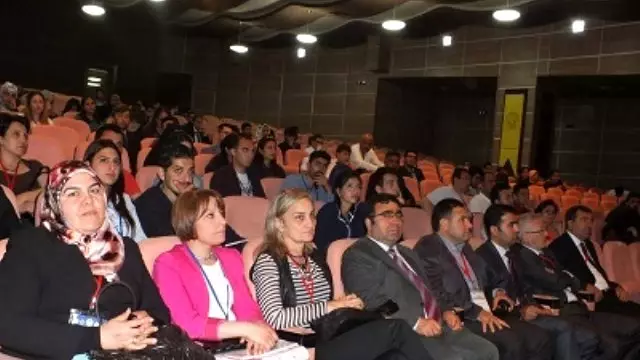 Hayvancılığın Geleceği Diyarbakır'da Tartışıldı Hayvancılığın Geleceği Diyarbakır'da Tartışıldı