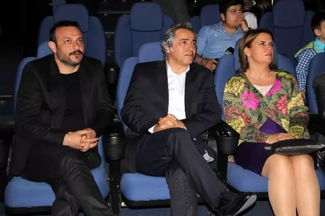 3. Uluslararası Kayseri Altın Çınar Film Festivali Başladı 3. Uluslararası Kayseri Altın Çınar Film Festivali Başladı