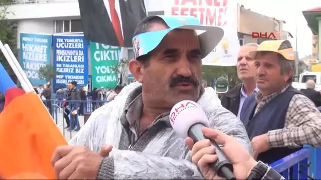 Davutoğlu: Bahçeli'ye Şeref Dersi Vereceğiz Davutoğlu: Bahçeli'ye Şeref Dersi Vereceğiz