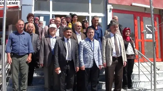 Ak Partili Aydınlıoğlu Savaştepe'de