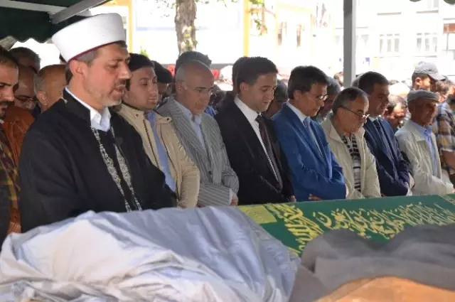 MHP Milletvekili Adayları Seçim Çalışmalarını Sürdürüyor