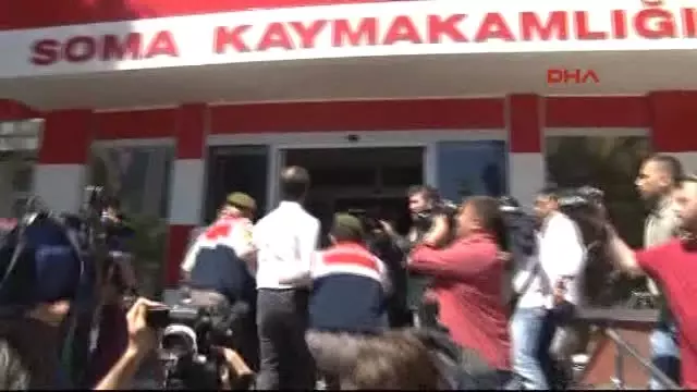 Soma'da Faciadan Sonra 'Yok' Denilen 'Topçu Defteri' Ortaya Çıktı Soma'da Faciadan Sonra 'Yok' Denilen 'Topçu Defteri' Ortaya Çıktı