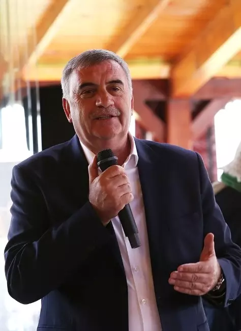 Başkan Toçoğlu Yenikent Sakinleri ile Buluştu Başkan Toçoğlu Yenikent Sakinleri ile Buluştu