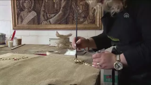 Fıstık Kabuğunu Sanat Eserine Dönüştürüyor Fıstık Kabuğunu Sanat Eserine Dönüştürüyor
