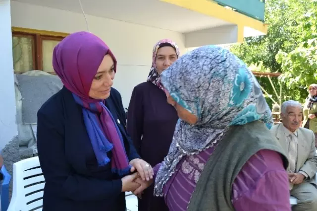 Yalvaç: 'Önceden Doktor Bulamıyordunuz Şimdi Doktor Seçebiliyorsunuz' Yalvaç: 'Önceden Doktor Bulamıyordunuz Şimdi Doktor Seçebiliyorsunuz'