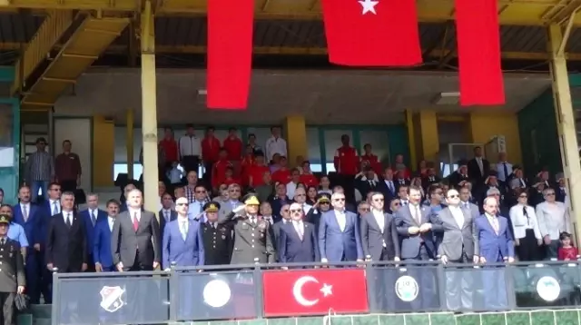 19 Mayıs Atatürk'ü Anma, Gençlik ve Spor Bayramı Sakarya'da Kutlandı