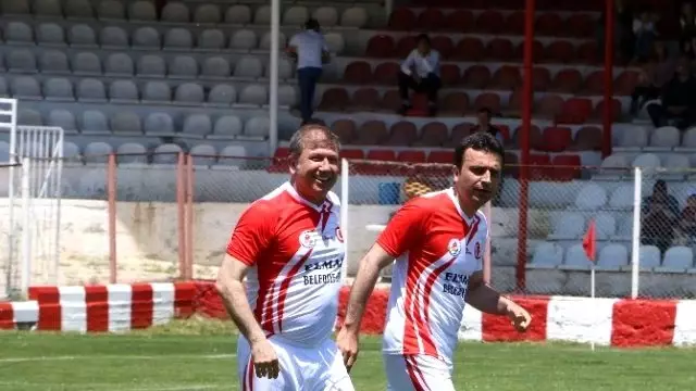 Tanju Çolak'tan Mustafa Köse'ye Destek Tanju Çolak'tan Mustafa Köse'ye Destek