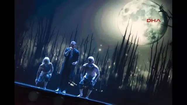 Eurovision Azerbaycan Temsilcisi Elnur, Favoriler Arasında Eurovision Azerbaycan Temsilcisi Elnur, Favoriler Arasında