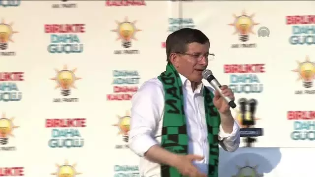 Davutoğlu: Bunlar Osmanlı'dan Utanır, Selçuklu'yu Bilmez