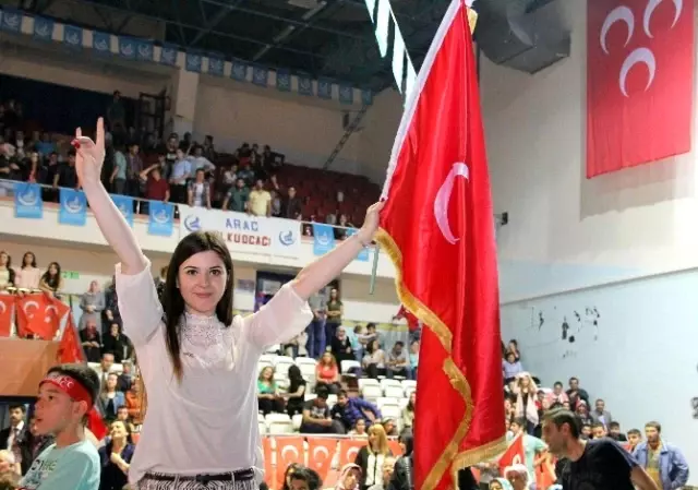Fetih Şöleni'nde Ahmet Şafak Sahne Aldı