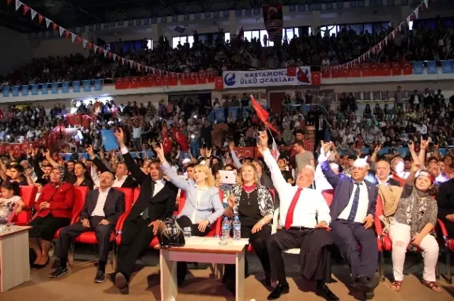 Fetih Şöleni'nde Ahmet Şafak Sahne Aldı