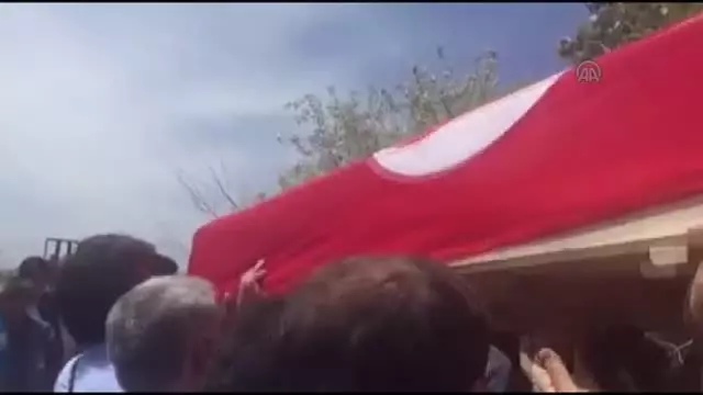 Şehit Polis Memuru Son Yolculuğuna Uğurlandı