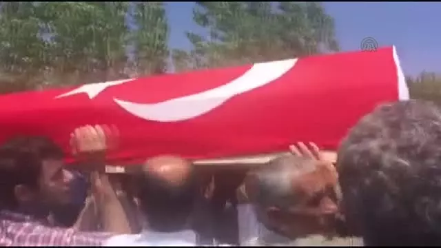 Şehit Polis Memuru Son Yolculuğuna Uğurlandı