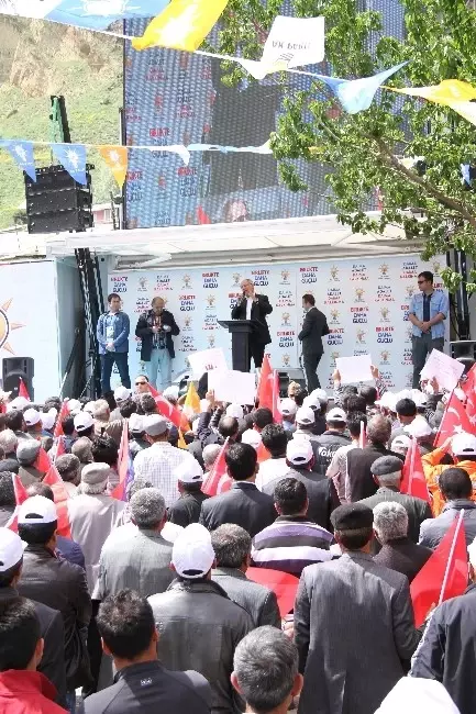 Ala'dan Bir Günde 3 Miting