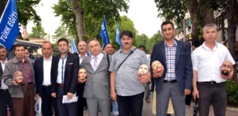 Atanamayan Okul Müdürlerinden 'Kelle Koltukta' Protesto Yürüyüşü
