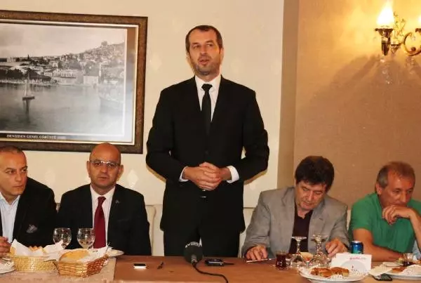 Saffet Sancaklı, Kocaelispor'un Efsane Kadrosunu Biraraya Getirdi