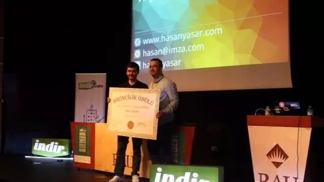 İndir.com Mobil Uygulama Ödülleri Sahiplerini Buldu İndir.com Mobil Uygulama Ödülleri Sahiplerini Buldu