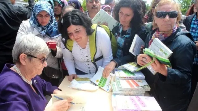 Yeni Karatay Seti 4 Kitap Birarada Karatay In En Yeni Kitabi Bu Sette Canan Karatay Turk Kitabevi