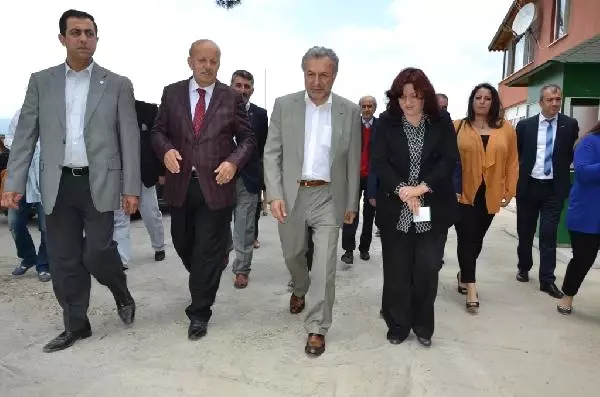 Başaran Ulusoy: İznik Turizmini Ameliyat Masasına Aldık Başaran Ulusoy: İznik Turizmini Ameliyat Masasına Aldık
