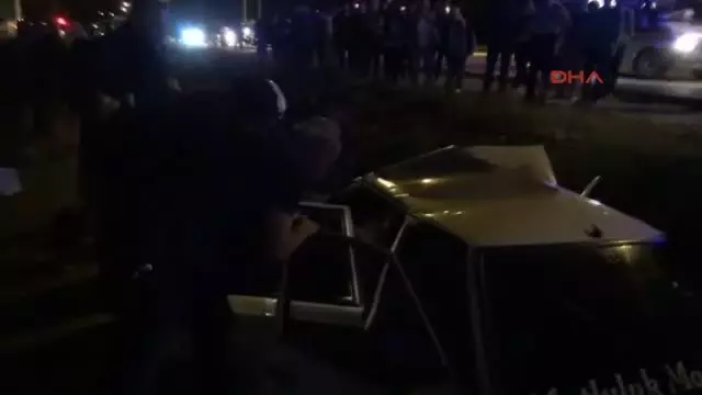 Çanakkale - İki Otomobil Çarpıştı: 6 Yaralı