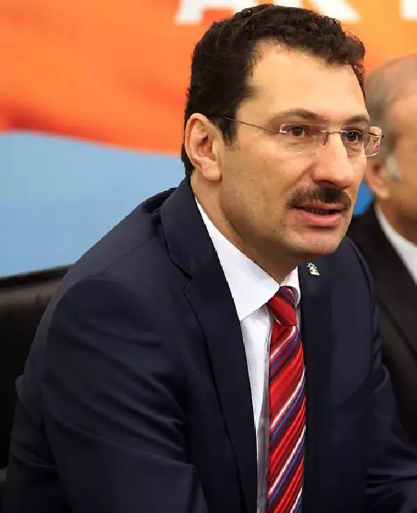Sakarya'da AK Parti 5, CHP ve MHP 1'er Milletvekili Çıkarttı Sakarya'da AK Parti 5, CHP ve MHP 1'er Milletvekili Çıkarttı