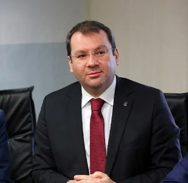 Sakarya'da AK Parti 5, CHP ve MHP 1'er Milletvekili Çıkarttı Sakarya'da AK Parti 5, CHP ve MHP 1'er Milletvekili Çıkarttı