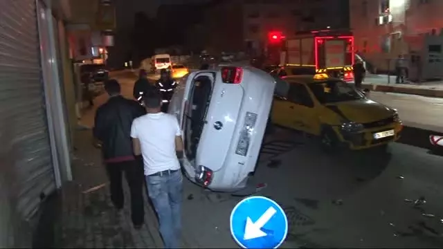 Kağıthane'de Kaza: 3 Yaralı