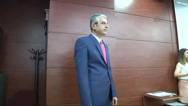 MHP Milletvekilleri Yurdakul ile Akıllı, Mazbatalarını Aldı