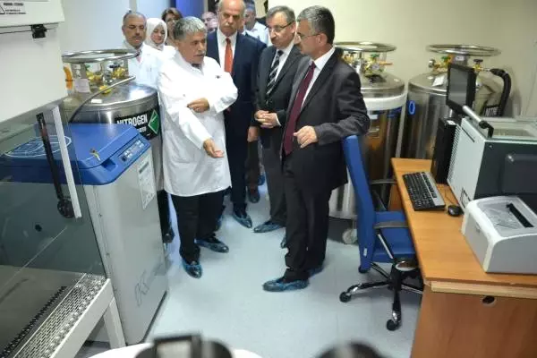 Manisa'da Kök Hücre Nakli Ünitesi Hizmete Girdi Manisa'da Kök Hücre Nakli Ünitesi Hizmete Girdi