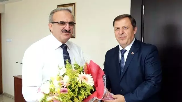 Emekliler TOKİ'den Ev Talep Ediyor Emekliler TOKİ'den Ev Talep Ediyor
