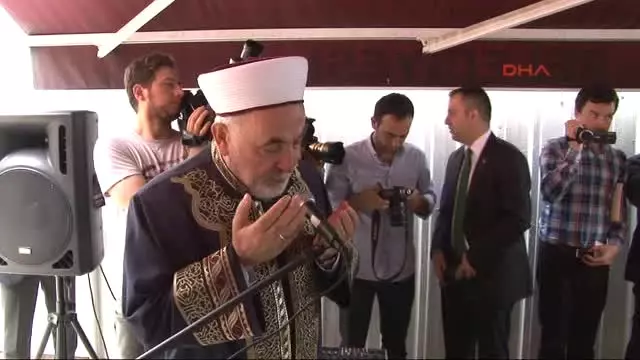 Hırka-i Şerif, Fatih'te Ziyarete Açıldı