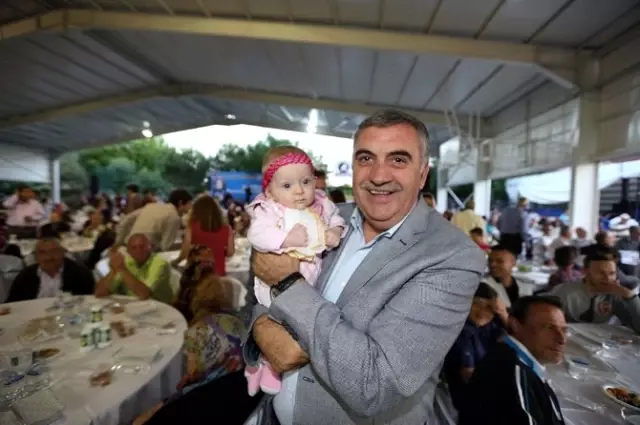 Söğütlü, Kardeşlik Sofralarında Buluştu Söğütlü, Kardeşlik Sofralarında Buluştu