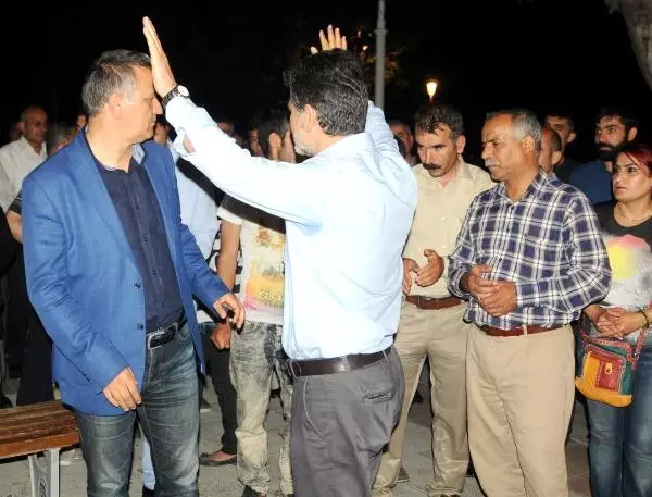 Gaziantep'te Kobani Saldırısı Protesto Edildi Gaziantep'te Kobani Saldırısı Protesto Edildi