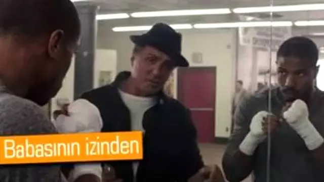 Yeni Rocky'den Video Geldi. Rocky, Apollo'nun Oğlunu Eğitiyor Yeni Rocky'den Video Geldi. Rocky, Apollo'nun Oğlunu Eğitiyor