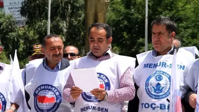 Doğu Türkistan'da Müslümanlara Yönelik Saldırılar Ardahan'da Kınandı Doğu Türkistan'da Müslümanlara Yönelik Saldırılar Ardahan'da Kınandı