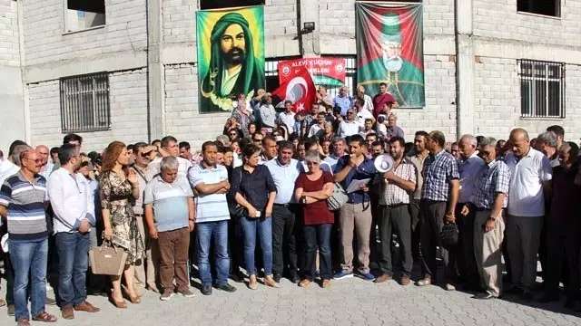 Urfalı Aleviler: İnancımız Hiçbir Şekilde Yok Sayılamaz Urfalı Aleviler: İnancımız Hiçbir Şekilde Yok Sayılamaz