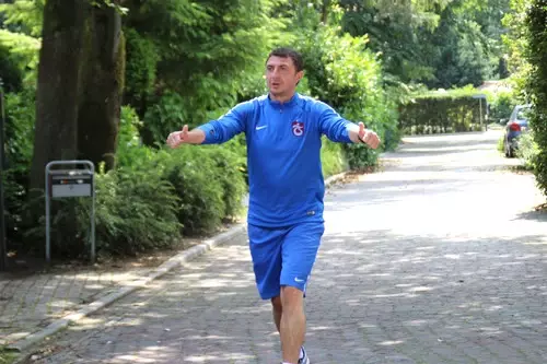 Shota Arveladze, Trabzonspor'un Ferguson'u Olmak İstiyor Shota Arveladze, Trabzonspor'un Ferguson'u Olmak İstiyor