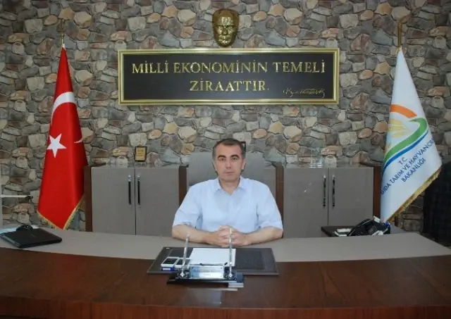 Anız Yangınlarını Kontrol Etmek İçin 17 İlçede Özel Ekip Oluşturuldu Anız Yangınlarını Kontrol Etmek İçin 17 İlçede Özel Ekip Oluşturuldu