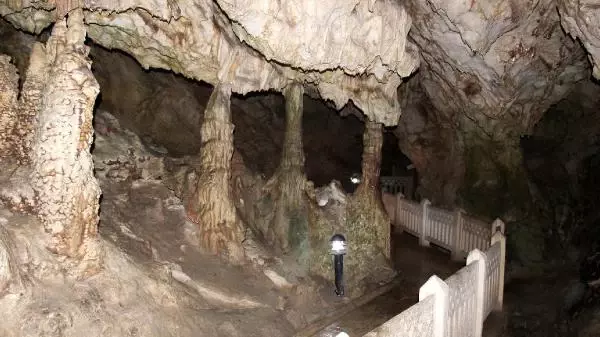 İnsuyu Mağarası'ndaki 'Büyük Göl'de Su Seviyesi Yükseldi İnsuyu Mağarası'ndaki 'Büyük Göl'de Su Seviyesi Yükseldi