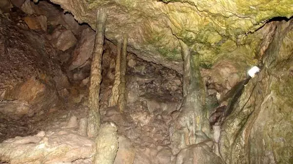 İnsuyu Mağarası'ndaki 'Büyük Göl'de Su Seviyesi Yükseldi İnsuyu Mağarası'ndaki 'Büyük Göl'de Su Seviyesi Yükseldi