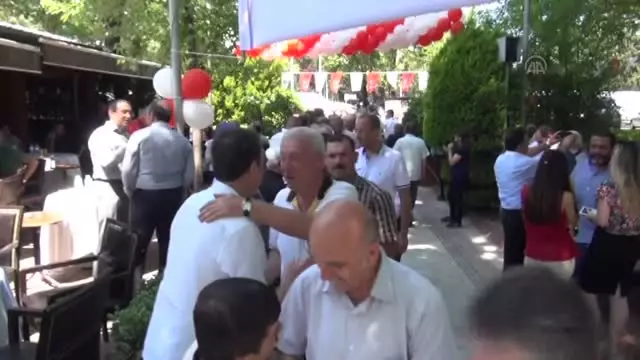 CHP'li Milletvekili, AK Parti'yle Koalisyona Karşı CHP'li Milletvekili, AK Parti'yle Koalisyona Karşı